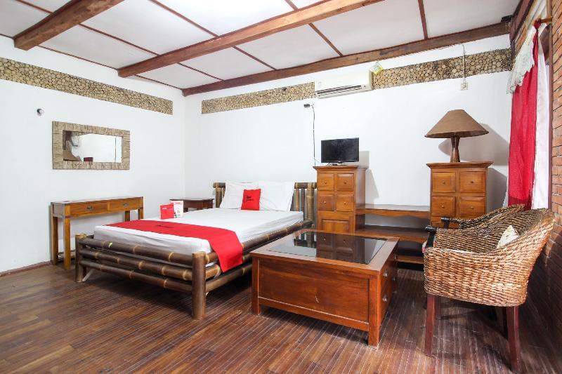 Reddoorz Near Rumah Sakit Wirosaban Salakan Esterno foto
